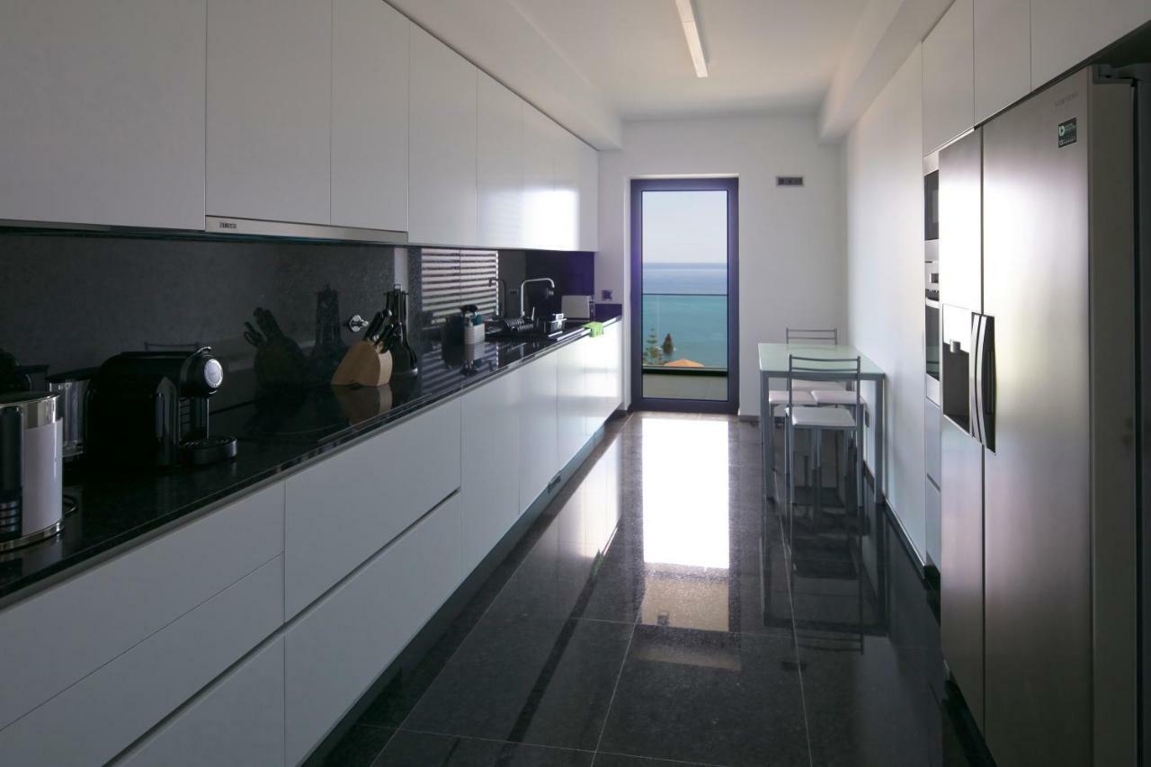 Spacious Luxury Holiday Apartment With A Great View, Funchal, Free Wifi And Parking Exteriér fotografie